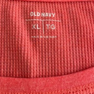 Old Navy XL thermal w/ Llama carrying gifts